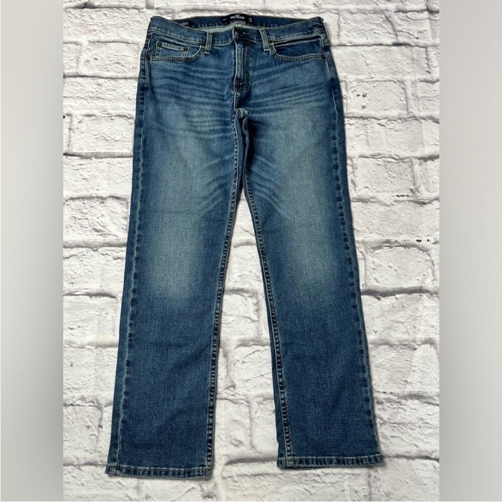 Hollister men’s slim straight epic flex dark wash jeans